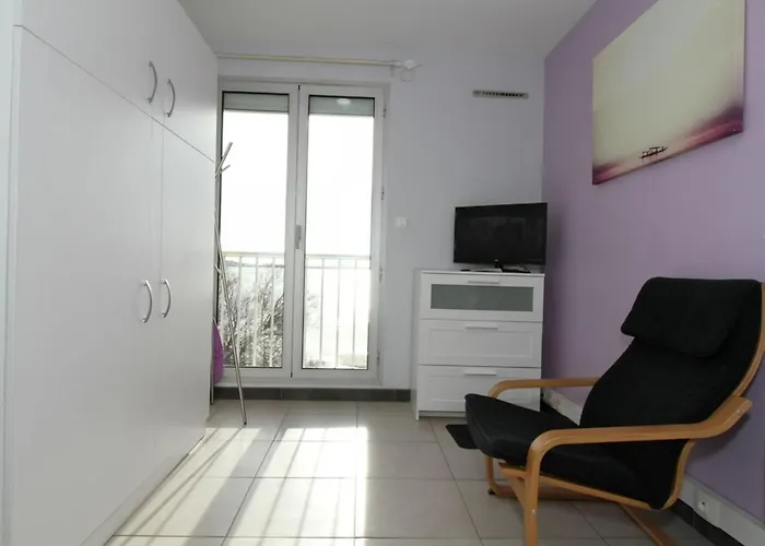 Apartamento Climatisé Avec Wifi à - Fr-1-553-23 Balaruc-les-Bains