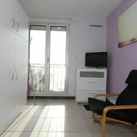 Lejlighed Climatise Avec Wifi A - Fr-1-553-23 Balaruc-les-Bains